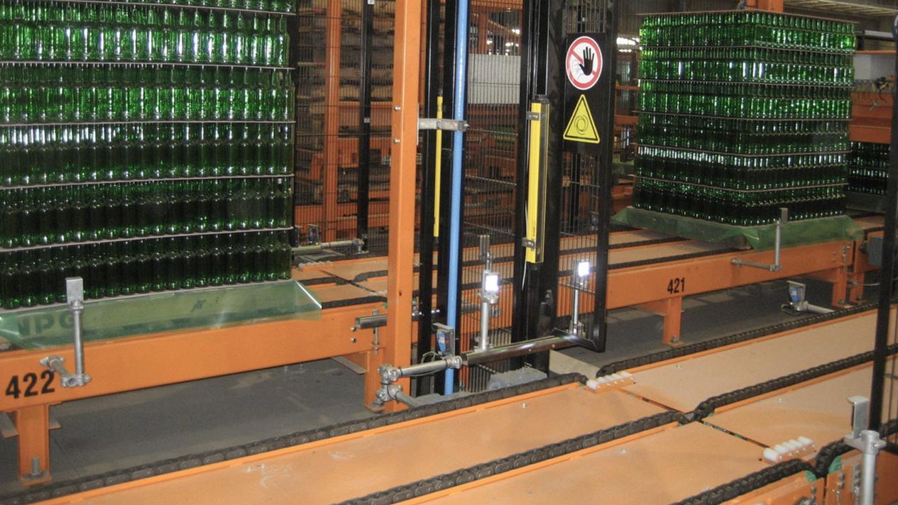 MSK glass conveyor systems - pallet conveyors and intralogistics systems at cold end